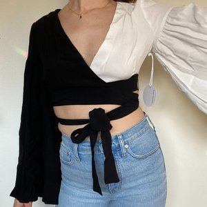 BNWT STAUD two-tone bell sleeve crop top